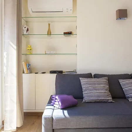Lapa Terrace Apartment | Rentexperience Lissabon