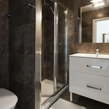 Lapa Terrace Apartment | Rentexperience *